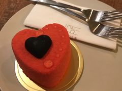 草莓慕斯-方所咖啡