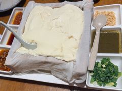 -95号酱骨·一块豆腐(展春园西路店)