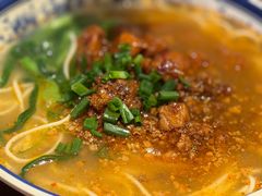 -辣肉面大王(天平路店)