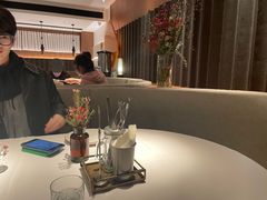 靠窗位-阿妮叶李(光谷世界城店)