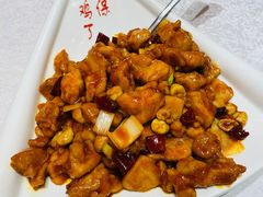 宫保鸡丁-峨嵋酒家(王府井店)