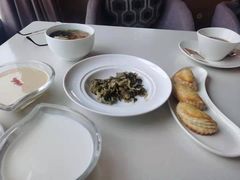 -青岛中心假日酒店·蓝天行政酒廊