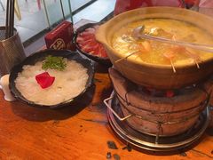 -捞围鲜·港式打边炉(海阳路店)