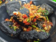 -三湘四水正宗湘菜(君峰路店)