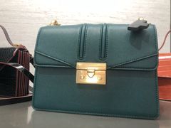 -Charles & Keith(VivoCity)