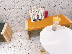 -CoCo都可(汉神购物广场店)