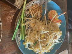 -Pad Thai Kratong Thong by ama