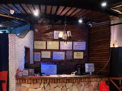 -何师烧烤Pro ·江湖川菜·小龙虾·精酿(太古里旗舰店)