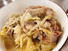 -粘豆包柴火铁锅炖