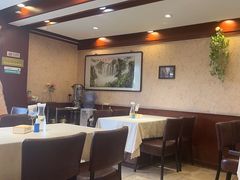 -三湘四水湖南特色餐厅(颐景公寓店)