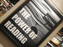 -西西弗书店&矢量咖啡(凯德晶萃广场店)