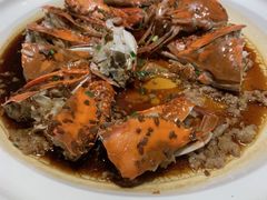-头上红煨盐鸡·非遗院子餐厅