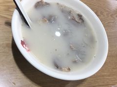 -金诚张妈妈羊汤·驴肉火烧(旧宫佳和园店)