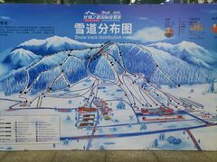 -丝绸之路山地度假区滑雪场