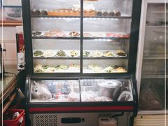 自助取餐区-四平包子铺