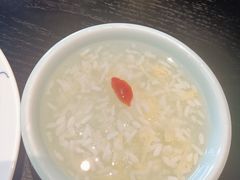 桂花米酒汤团-简小舍·民间手艺菜(武昌江滩店)