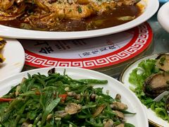 -鲜得莱渔港·小平岛海胆馆(七贤岭店)