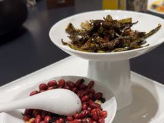 -忆江南·临江鱼馆