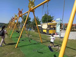 -季高兔窝窝亲子园(上海薰衣草公园店)