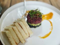 牛肉塔塔配牛油果黑橄榄酱-Solo(衡山路店)