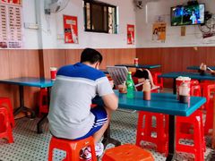 大堂-修记牛杂店(同华东一路店)