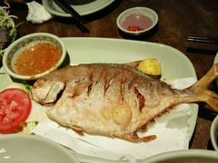 -大头虾越式风味餐厅(光明广场店)