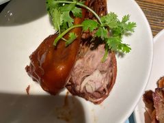鸭头-胡桃里音乐酒馆(环亚凯瑟琳广场店)