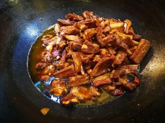 -老六杀猪菜(进乡街店)