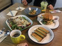 -HELLO 27 意面·沙拉·帕尼尼