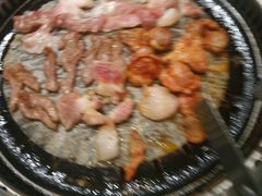 -韩林炭烤自助烤肉火锅(恒峰步行街店)