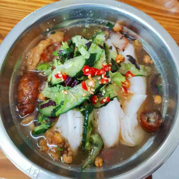 天后宫颜十五酸粉店-"跟着导航找在南宁吃不到而且也没有这种味道.