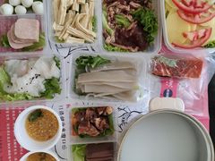 -热火朝天鲜切牛肉火锅(南强街巷店)