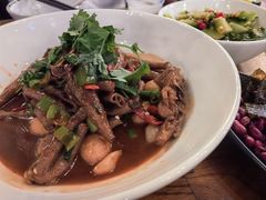 -爱啤精酿·民谣酒馆(滨江店)