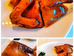 玻璃脆皮妙龄乳鸽-利苑酒家(金宝店)