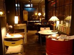 android_upload_pic-等待戈多Waiting For Godot(交道口店)