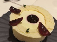 -潮一不贰·法式甜品·生日蛋糕·西式简餐(外滩店)