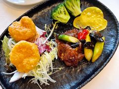 -晶荷轩(香港迪士尼乐园酒店)