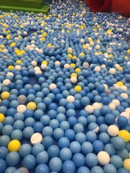 -莫莉幻想儿童乐园(武汉保利广场店)