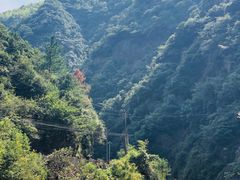 -安吉龙王山峡谷漂流