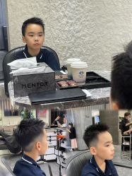 -Mentor Hair Salon