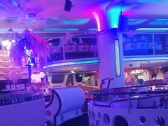 -巴特餐饮6加1音乐餐吧·新疆菜