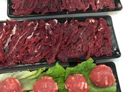 手锤牛筋丸（生）-三头牛·潮汕牛肉生蚝火锅 (夏湾店)
