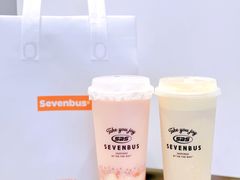 草莓麻薯牛奶天堂-Sevenbus一家奶茶店(汕头万象城店)