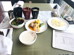 -上海龙之梦万丽酒店