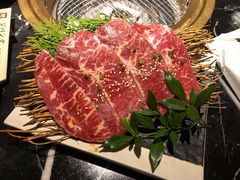 -山川小町·极番烧肉(新地假日广场店)