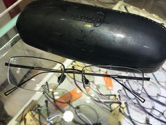 -臻美视爵眼镜·明月·依视路·蔡司折扣店(广渠门店)