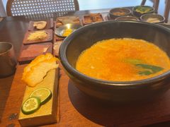 -银米·云南传统过桥米线(双廊黑金冠店)