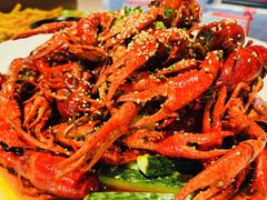 -肥肥虾庄·金牌油焖大虾(汉街SKP店)