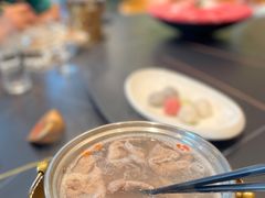 -鼎泰亨·海鲜牛肉餐厅(滨江店)