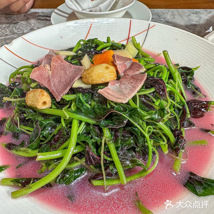 在广州❗️一道客家酿豆腐征服了在场所有人的胃[调皮]